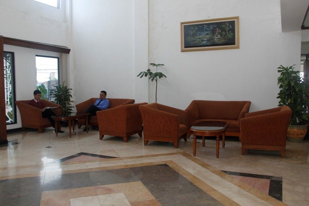 Hotel Parama Puncak Exterior foto