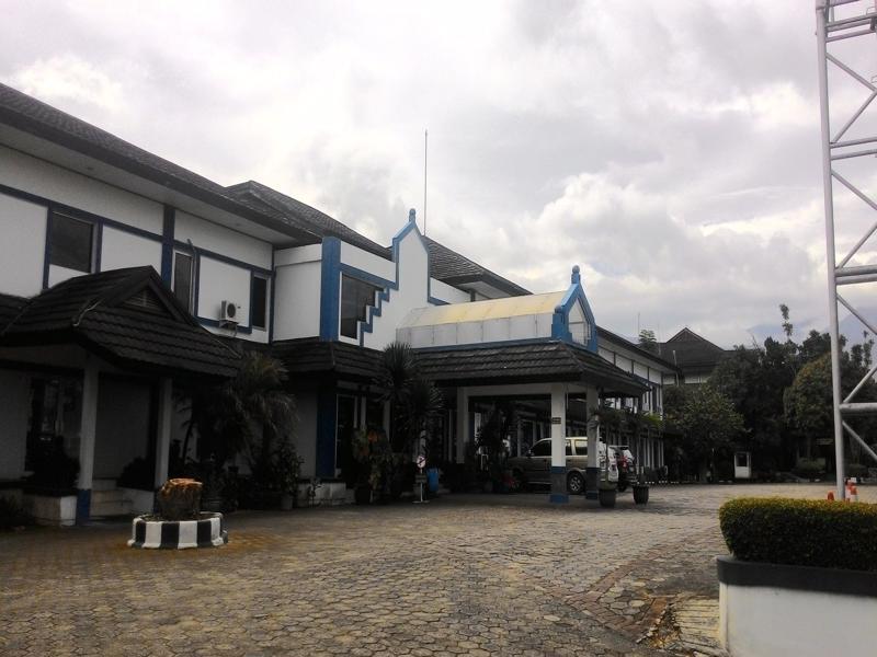 Hotel Parama Puncak Exterior foto